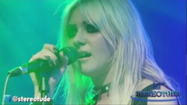 the pretty reckless фото голая